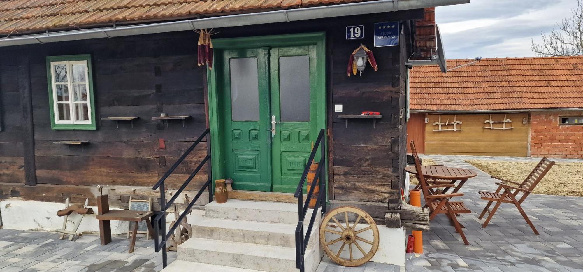 Holiday Home Hizica V Plavem Trnacu Gornja Stubica Dış mekan fotoğraf